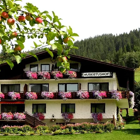 Hubertushof Apartment