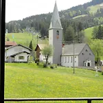 Hubertushof Apartment *